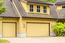 Security Garage Doors Miami, FL 786-601-6343 - residential-side
